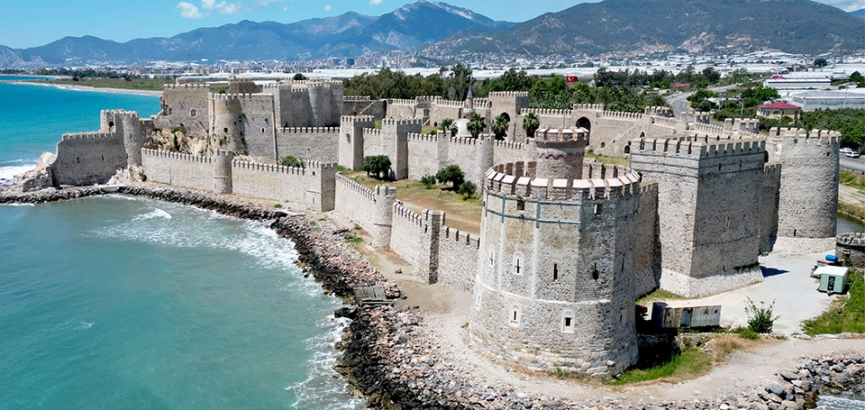 Anamur Mamure Kalesi