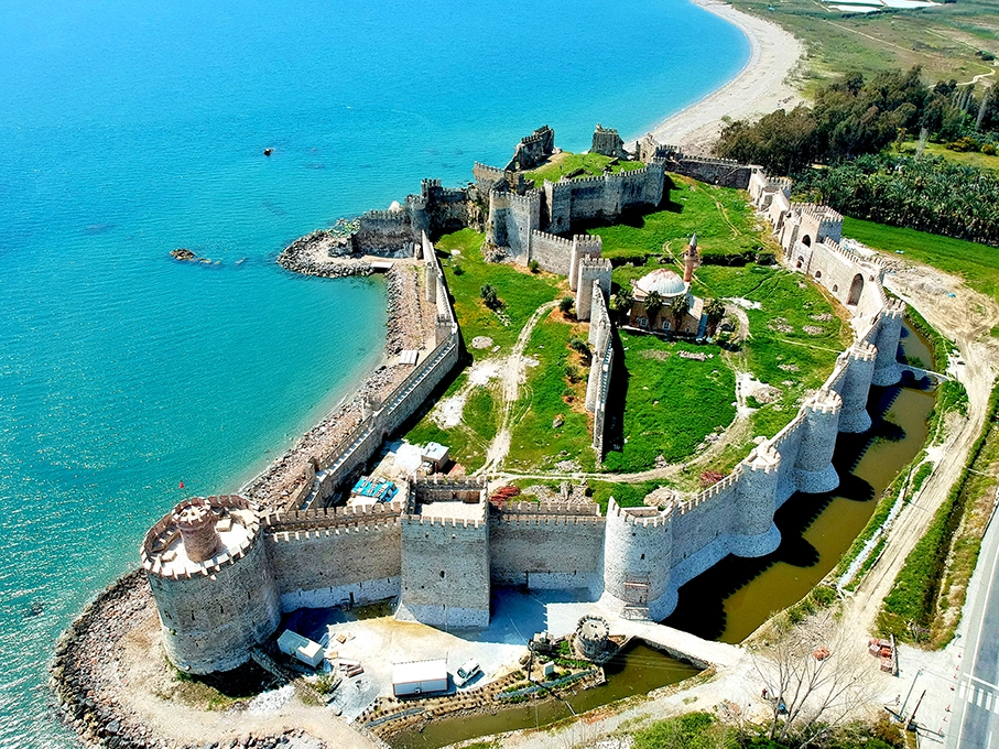 Anamur Mamure Kalesi